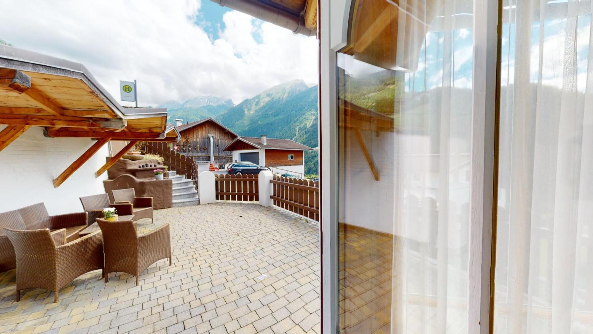 אפרטהוטל יארצנס Pitztal Living מראה חיצוני תמונה